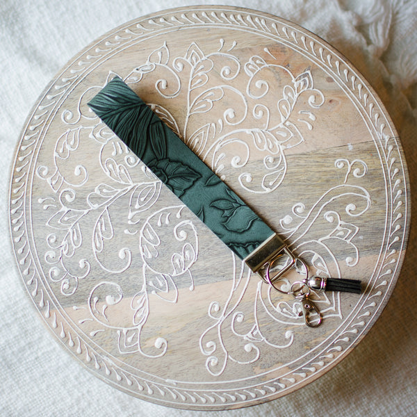 Wristlet - Textured Floral
