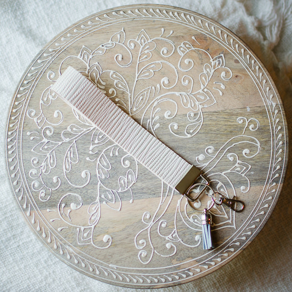 Wristlet - Texture White