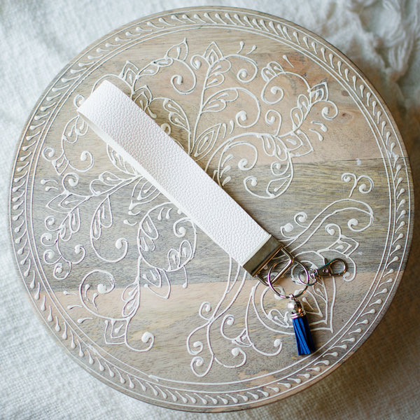 Wristlet - Texture White